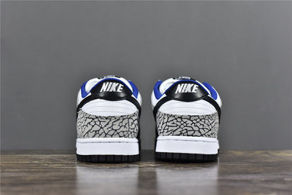 SUP SB Dunk Low - White Cement