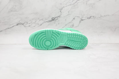 Dunk Low 'Green Glow’