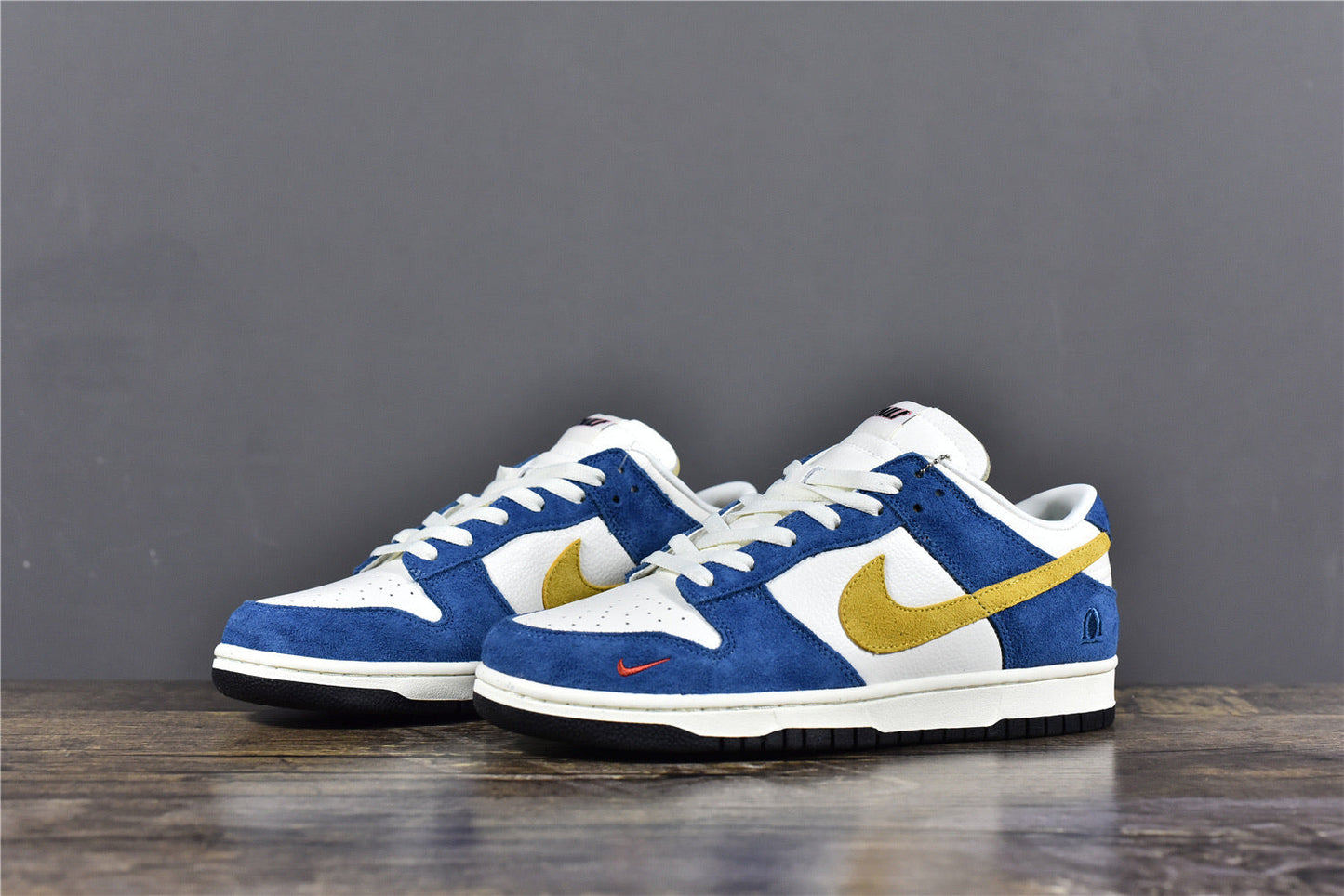 Dunk Low SB 'Kasina Industrial ’