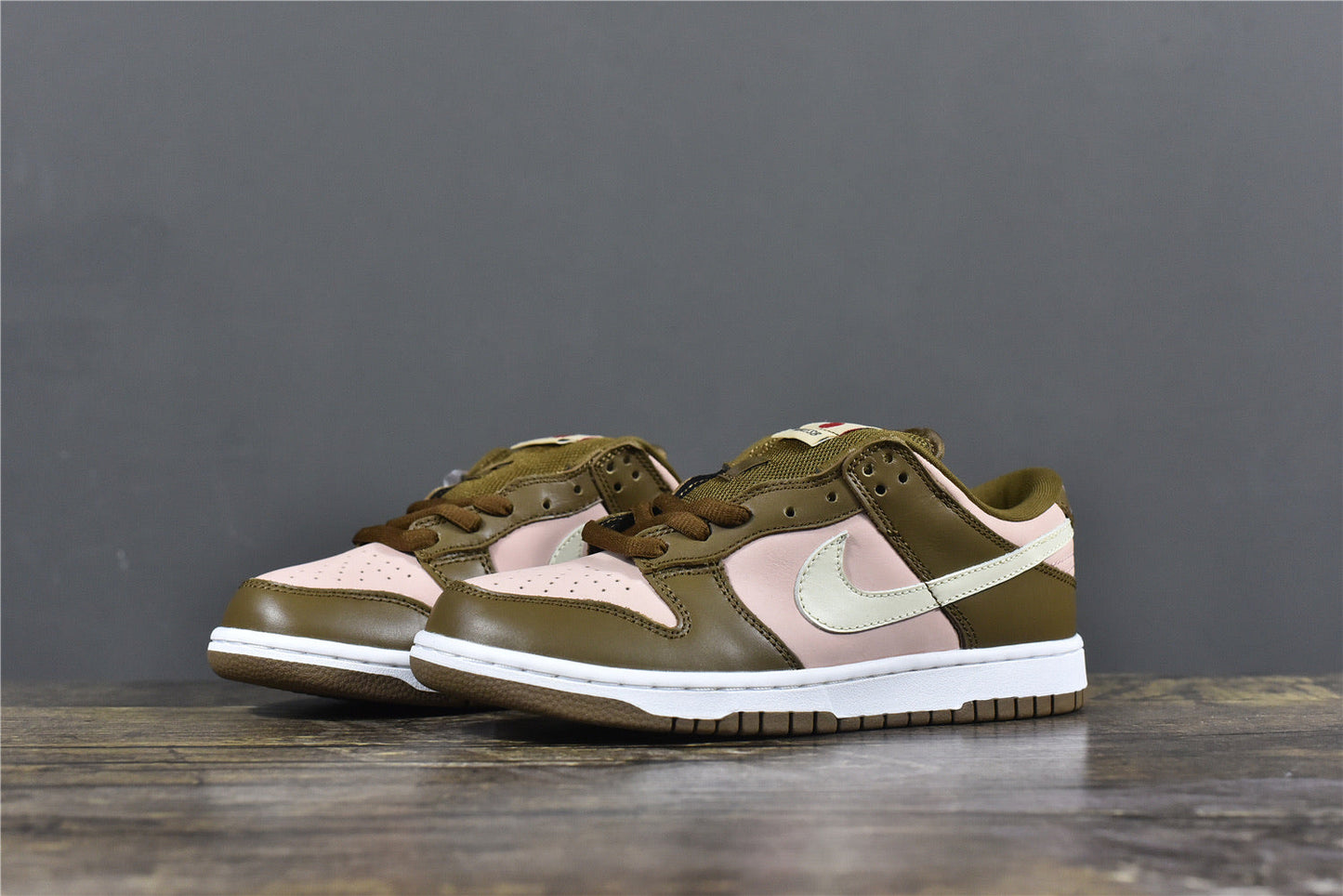 Dunk Low Stussy ‘Cherry’