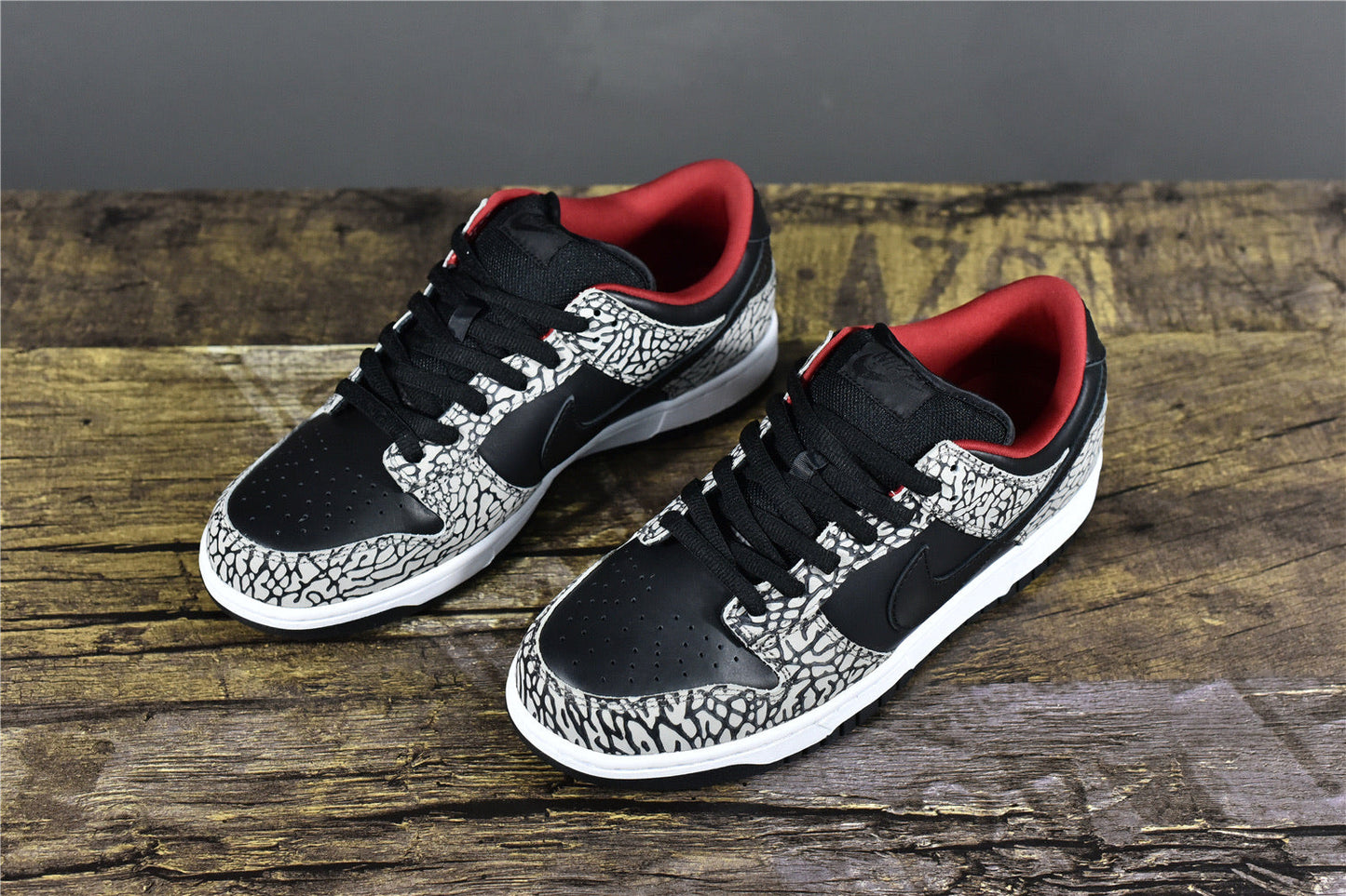 SUP SB Dunk Low - Black Cement