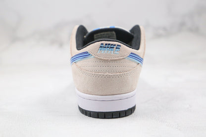 Dunk Low SB ‘Truck It Pack’