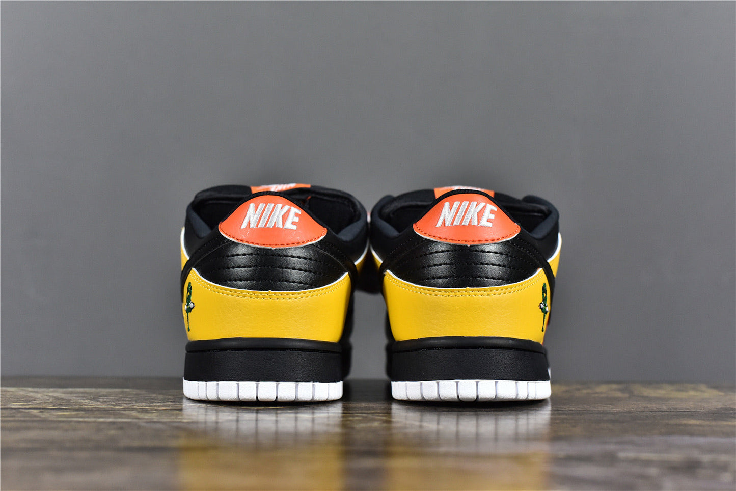 Dunk Low ‘Raygun Tie-Dye’