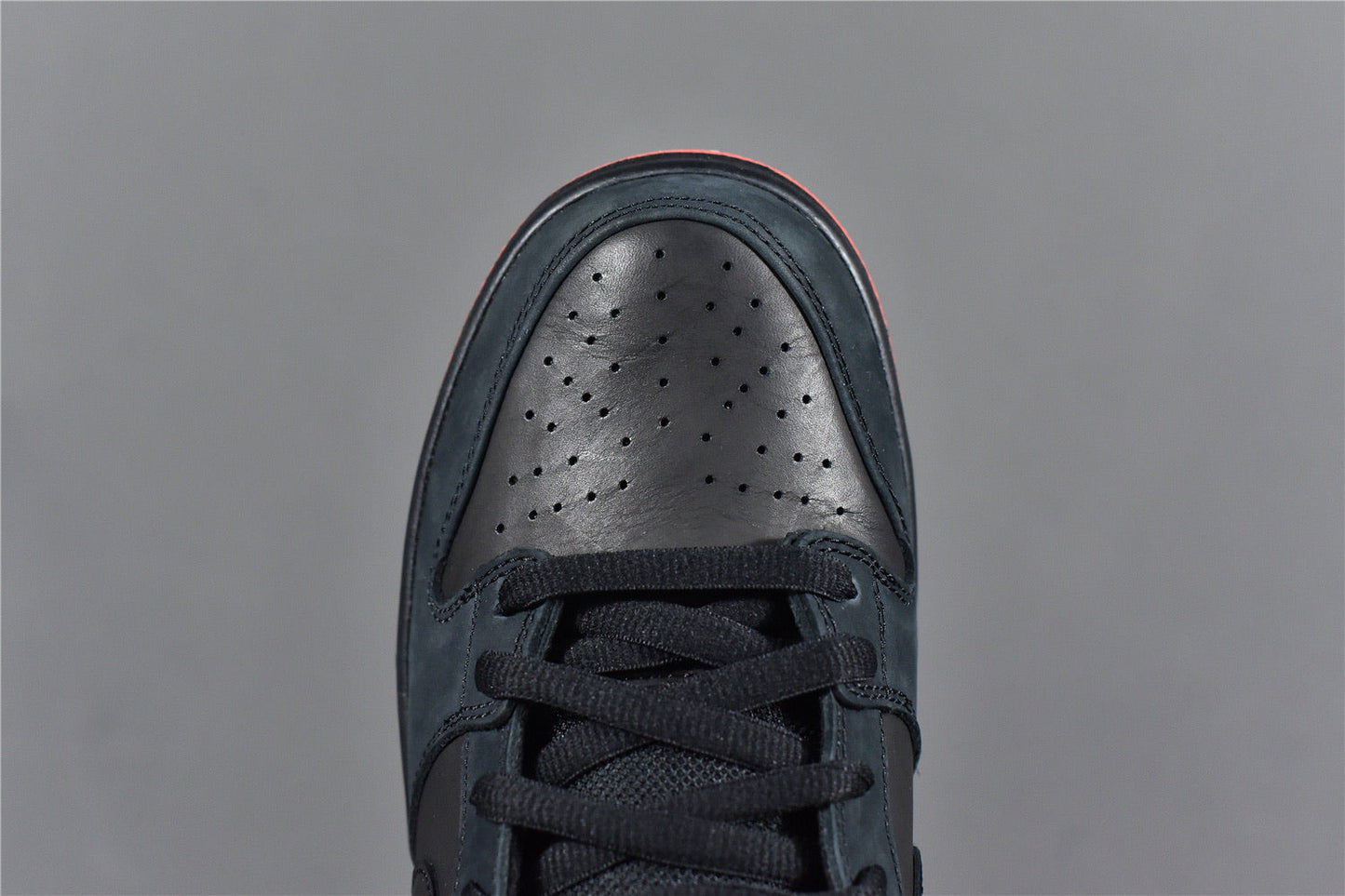 Dunk low Staple ‘Black Pigeon’