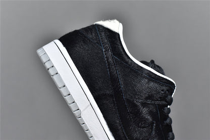 Medicom Toy x Dunk Low ‘BE@RBRICK’