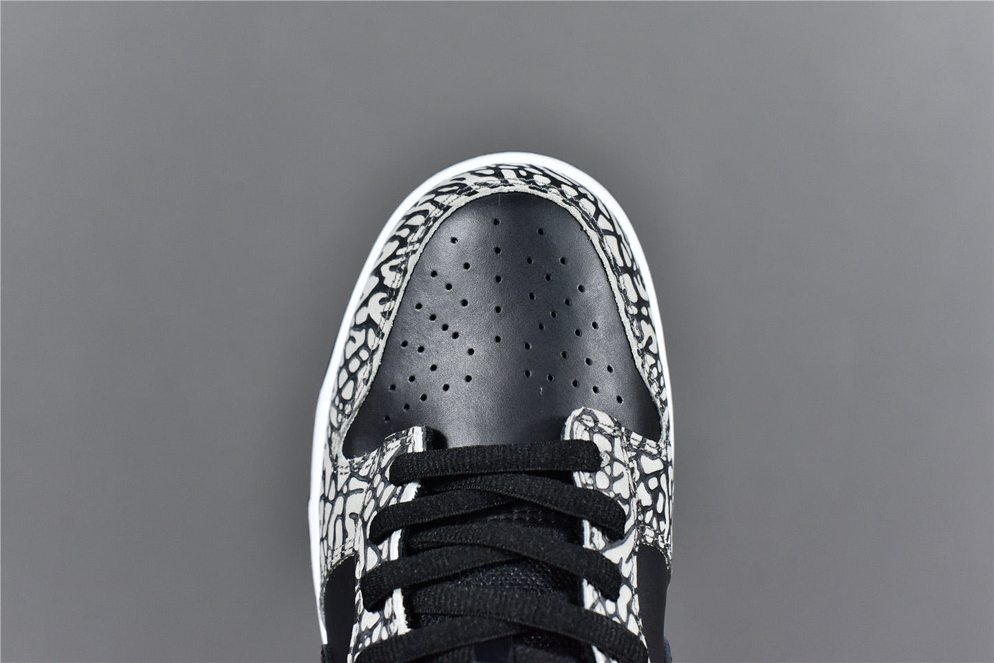 SUP SB Dunk Low - Black Cement