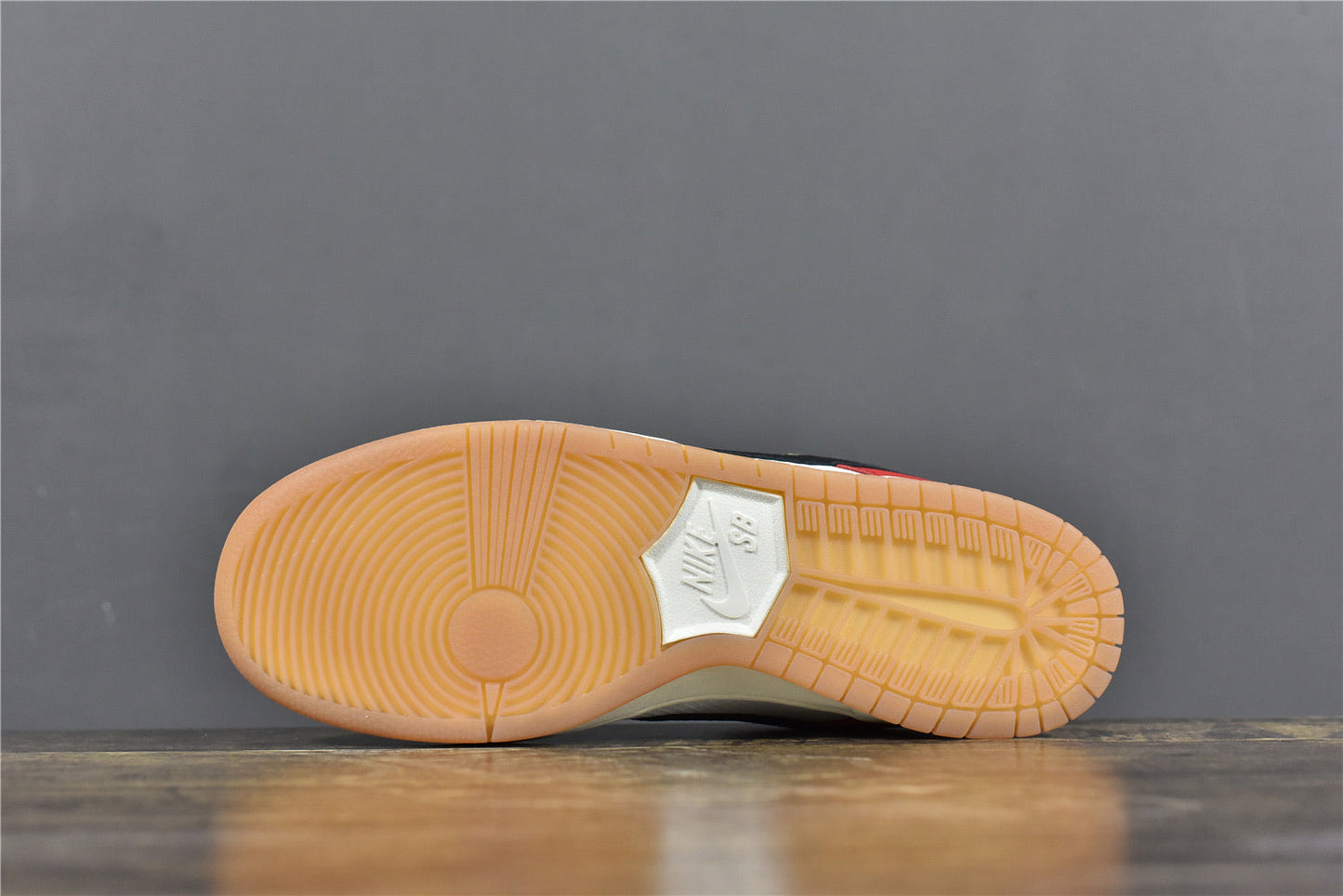 Dunk Low SB 'Low Frame Skate Habibi’