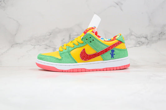 Dunk Low SB “Sourpatch”