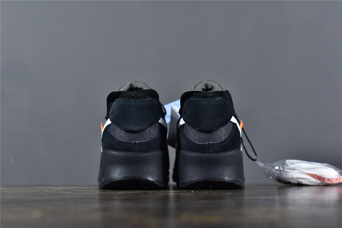 OW x Air Max 90 ‘Black’