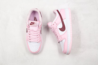 Dunk Low “White / Pink / Red”