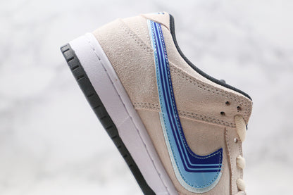 Dunk Low SB ‘Truck It Pack’