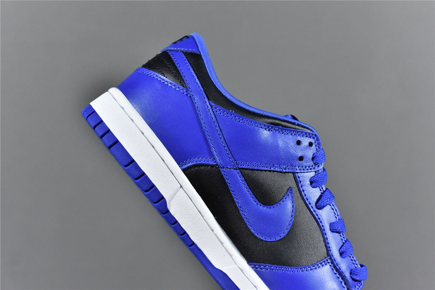 Dunk Low SB ' Hyper Cobalt ‘
