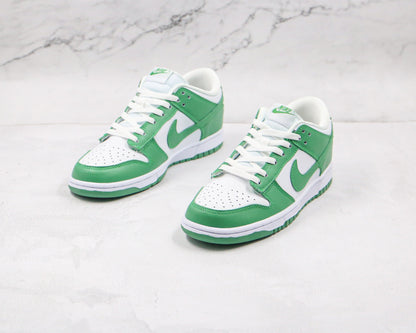 Dunk Low “Green Tender Powder”