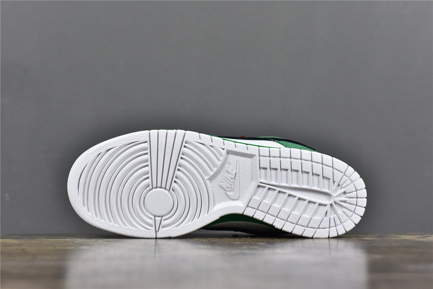 Dunk Low SB ‘Heineken’