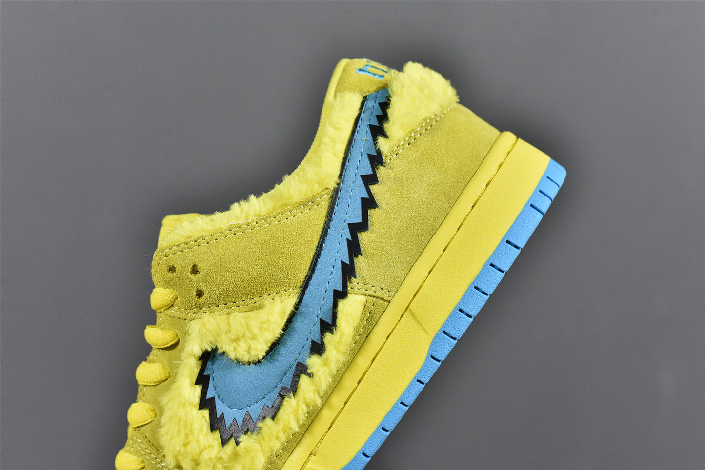 SB Dunk Low Grateful Dead - Yellow