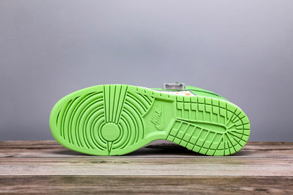SUP x Dunk Low SB ‘Mean Green’