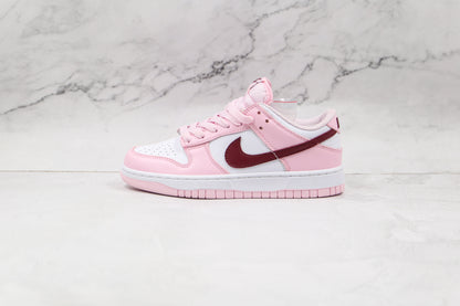 Dunk Low “White / Pink / Red”