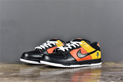 Dunk Low ‘Raygun Tie-Dye’