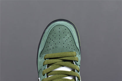 Dunk Low "Green Lobster"