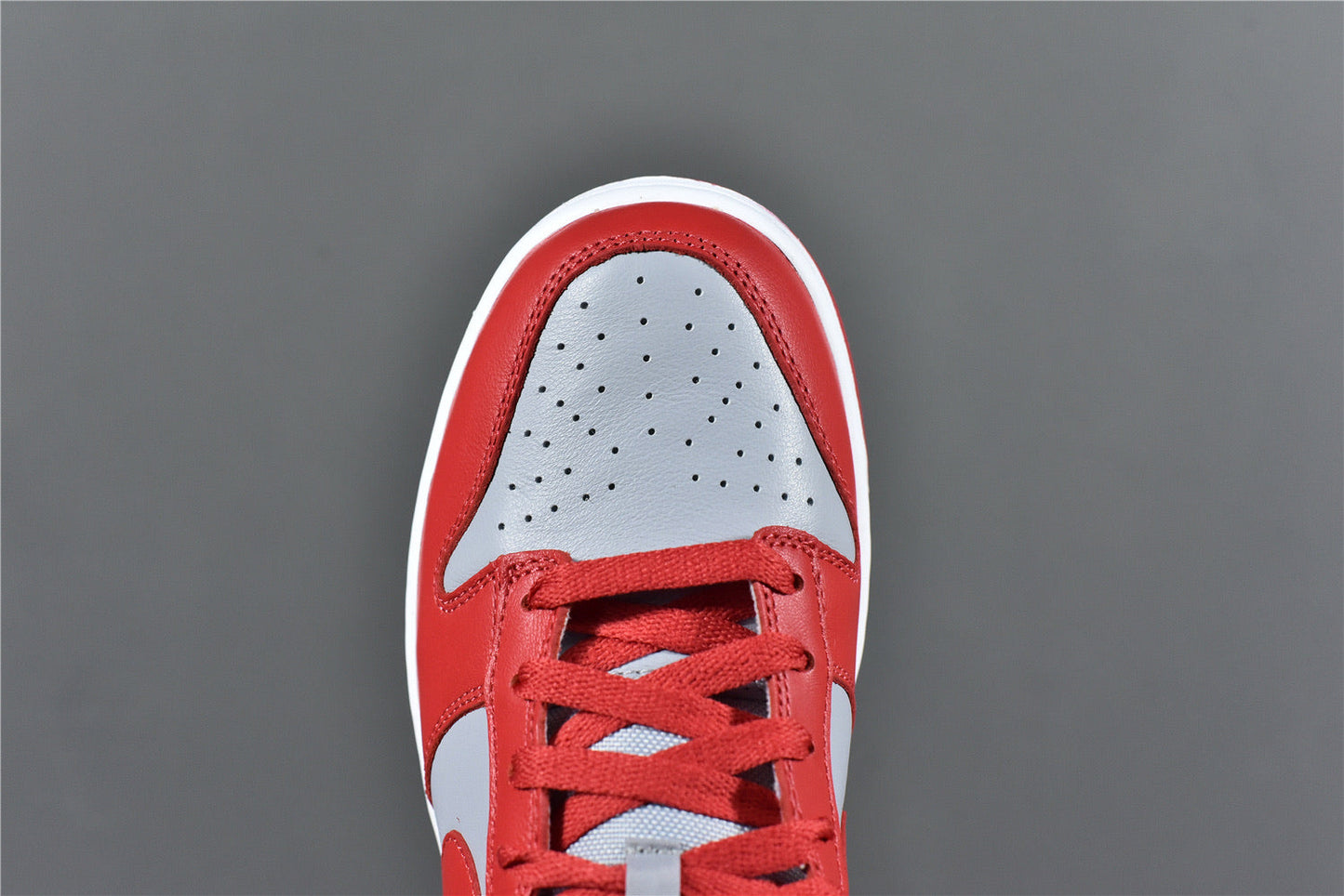 Dunk Low SB ' Medium Grey ‘