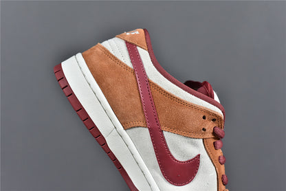 Dunk Low SB ‘Dark Russet Cedar’