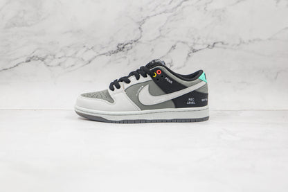 dunk Low “Camcorder”